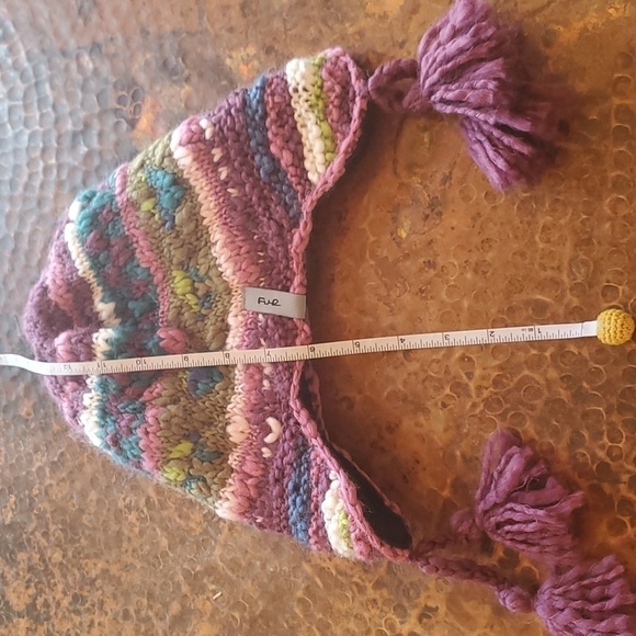 Fur Headwear Multicolored Wool Knit Earflaps with Tassels Hat - Picture 8 of 9